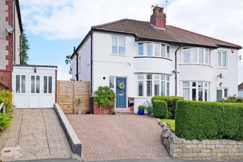 Furniss Avenue Dore